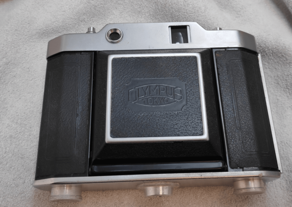 我的第3台相機-Olympus Six RII&nbsp;B